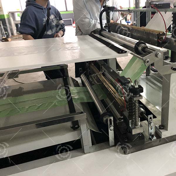 ldpe small plastic shopping bag making machine ZHEJIANG LIFENG MACHINERY CO.,LTD.